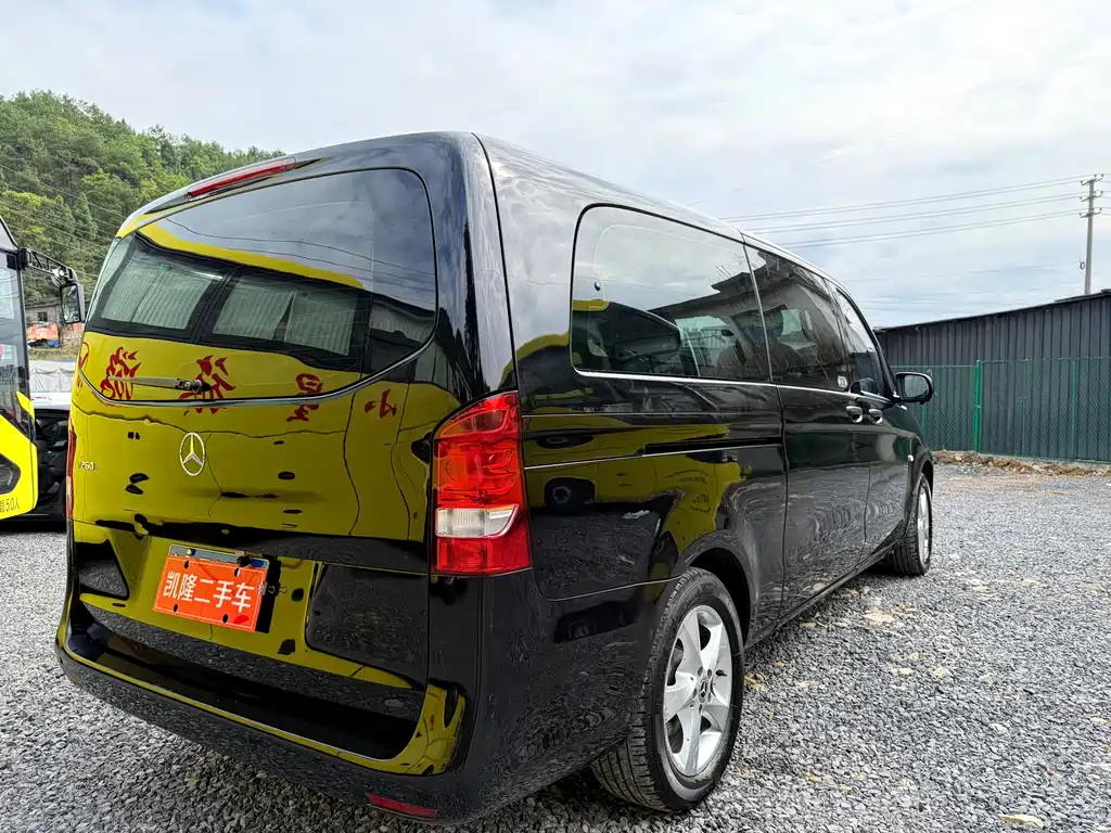 Mercedes-Benz Vito — фото 9