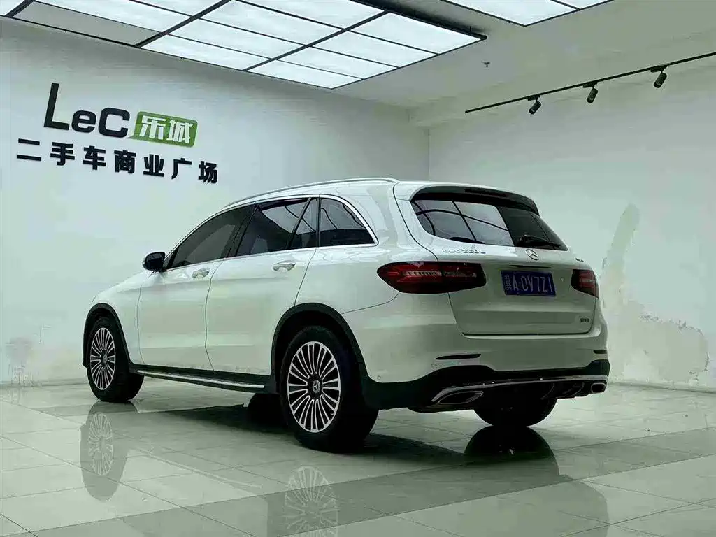 Mercedes-Benz GLC — фото 6