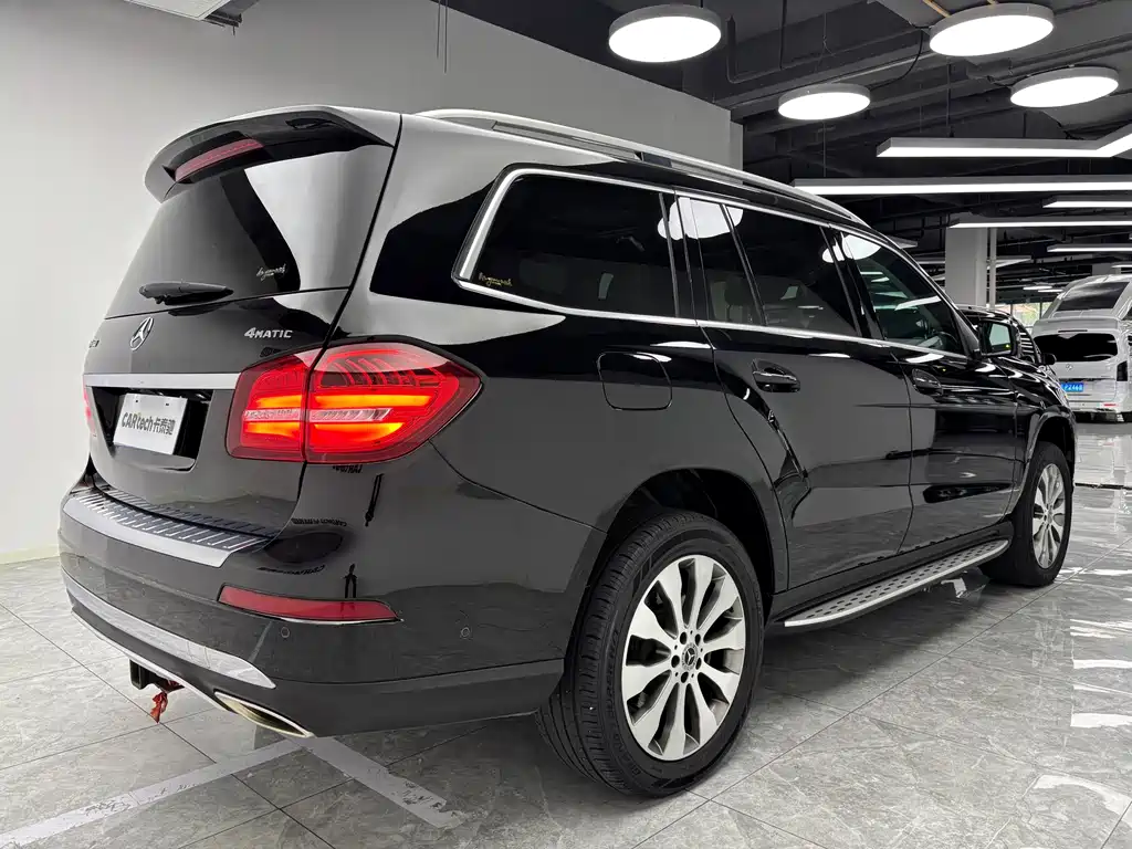 Mercedes-Benz GLS — фото 4