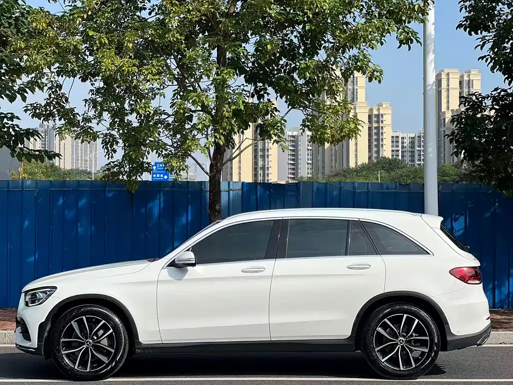 Mercedes-Benz GLC — фото 7