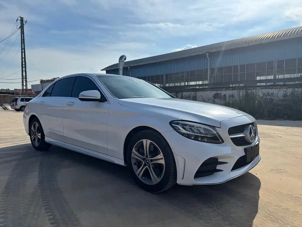 Mercedes-Benz C-Class — фото 2
