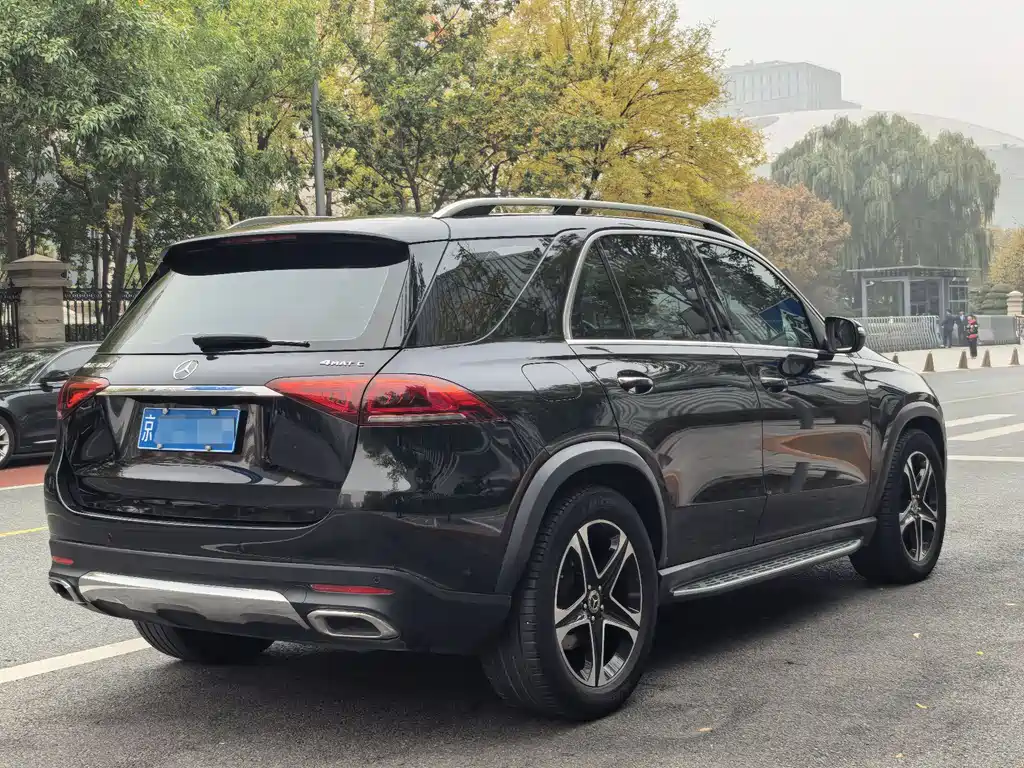 Mercedes-Benz GLE — фото 14