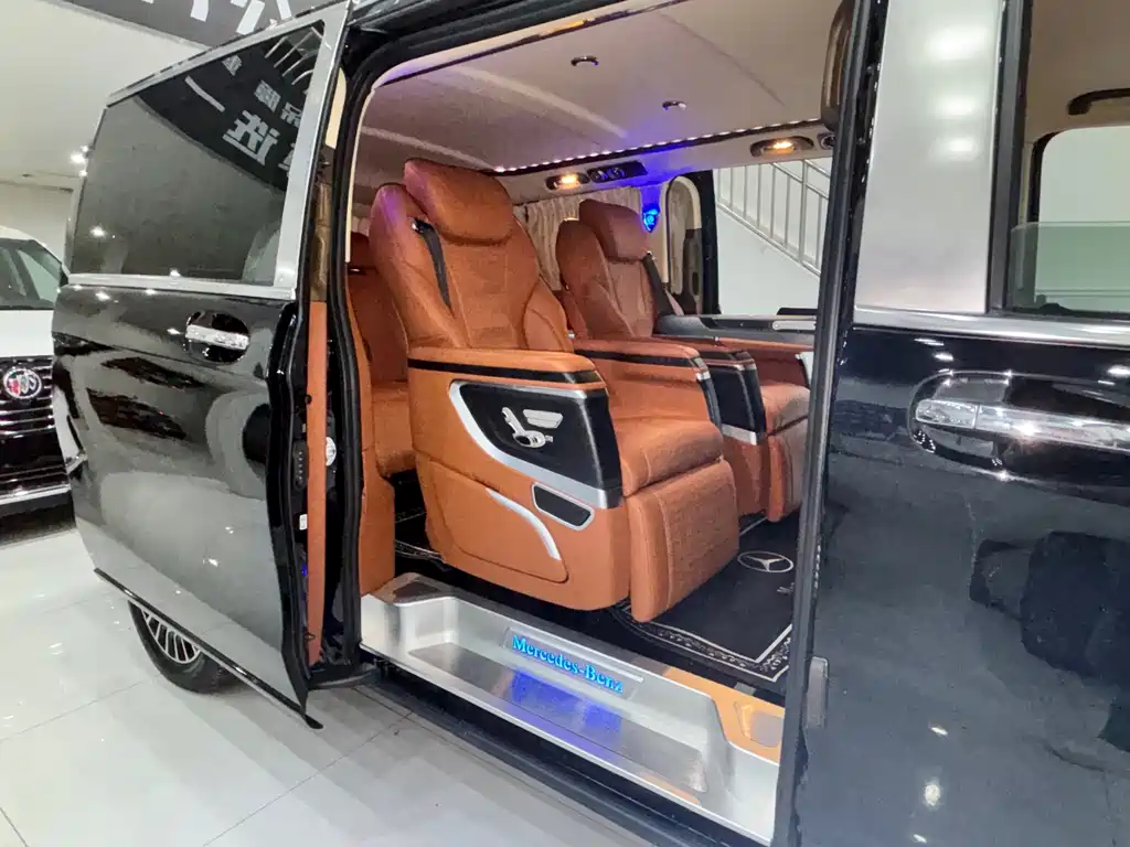 Mercedes-Benz Vito — фото 23