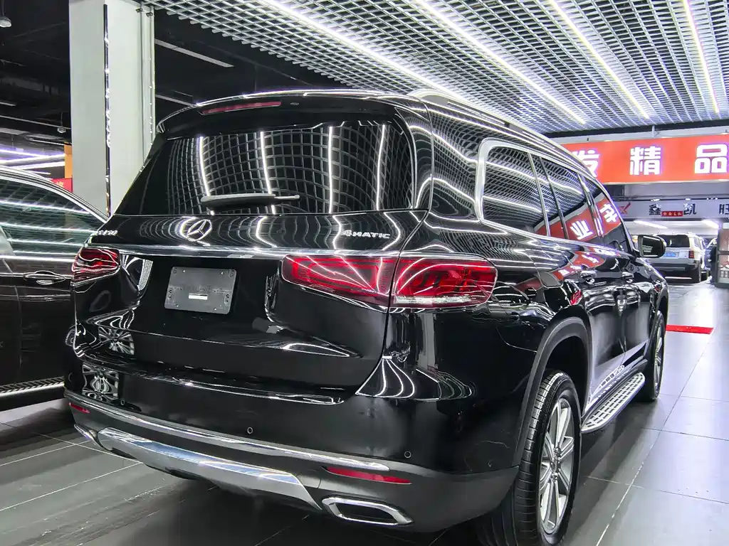 Mercedes-Benz GLS — фото 4