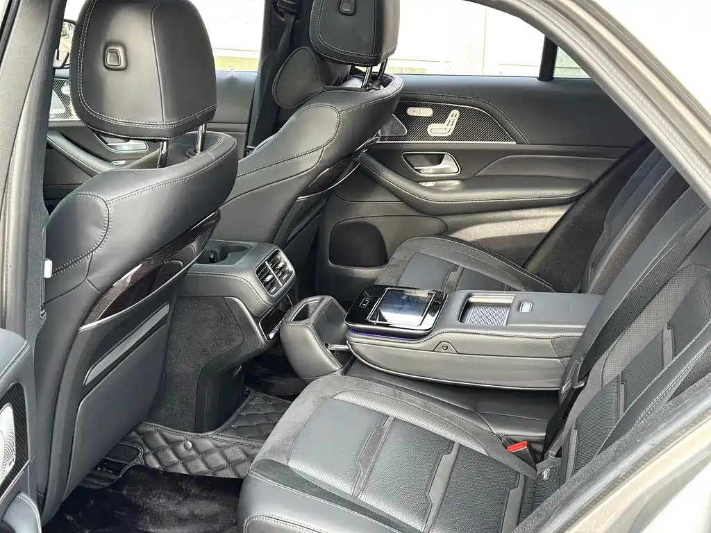 Mercedes-Benz GLE AMG — фото 6