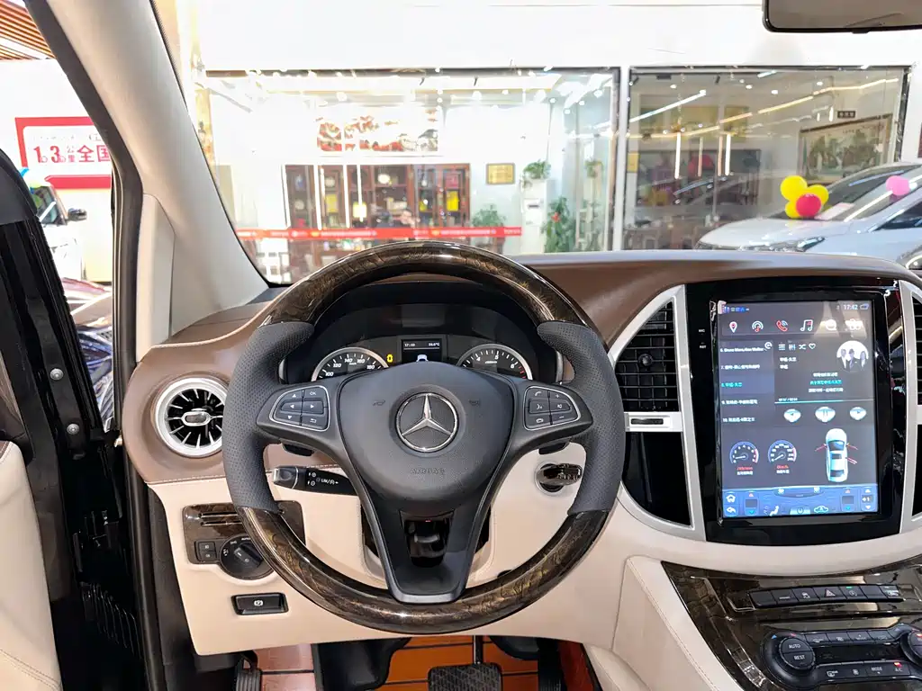 Mercedes-Benz Vito — фото 8
