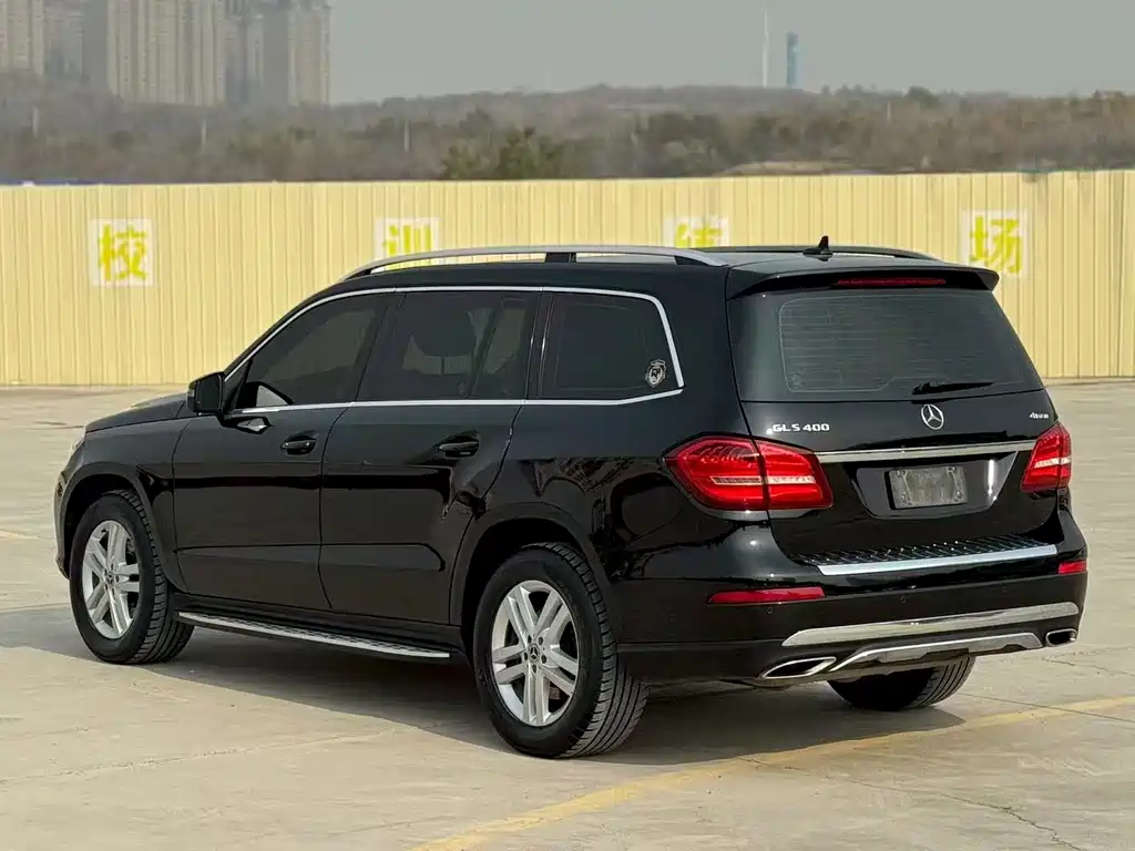 Mercedes-Benz GLS — фото 7