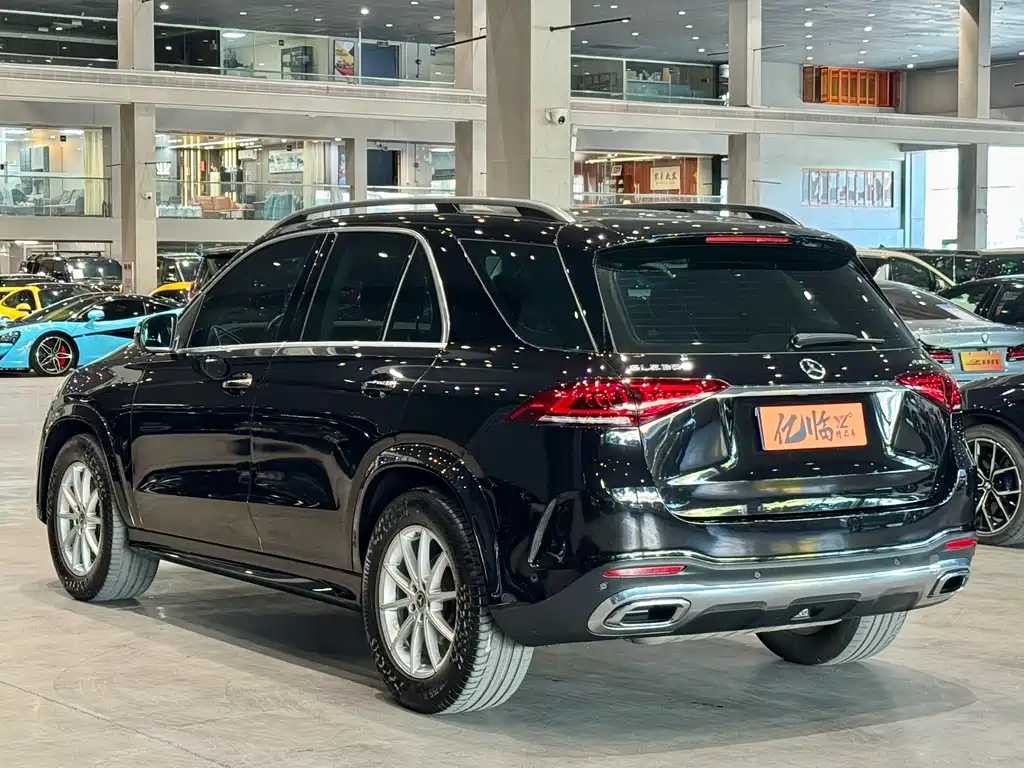 Mercedes-Benz GLE — фото 13