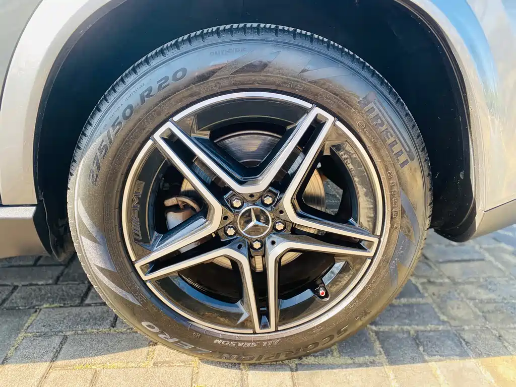 Mercedes-Benz GLE AMG — фото 23
