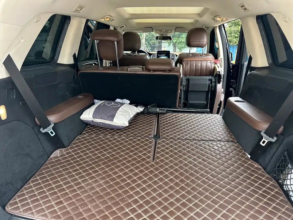 Mercedes-Benz GLS — фото 17