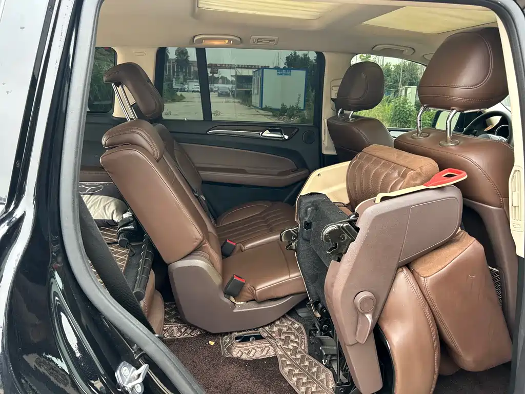 Mercedes-Benz GLS — фото 18
