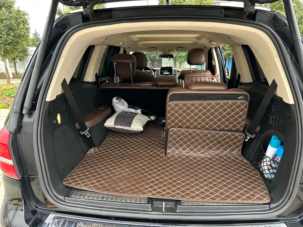Mercedes-Benz GLS — фото 19