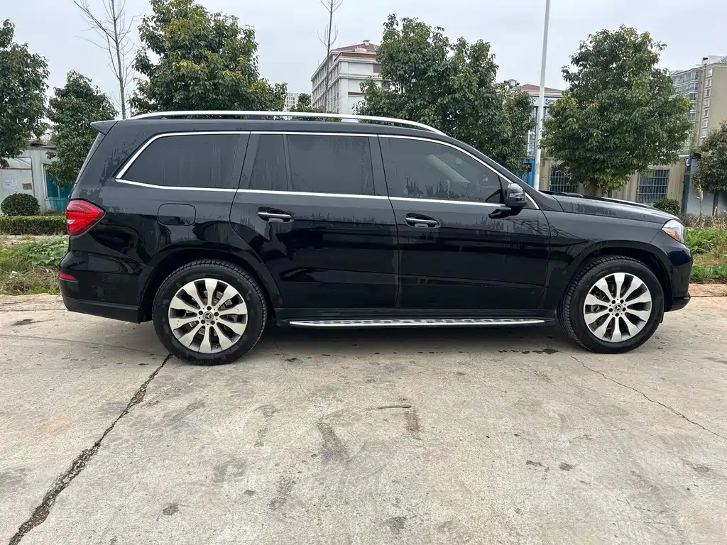 Mercedes-Benz GLS — фото 4