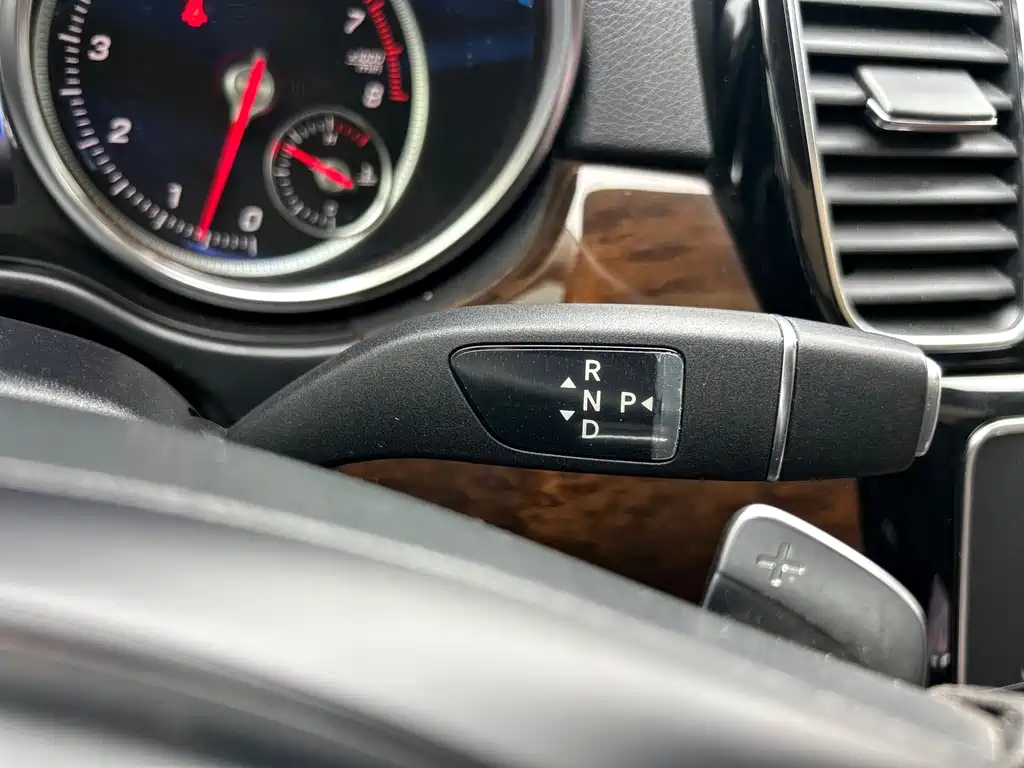 Mercedes-Benz GLS — фото 41