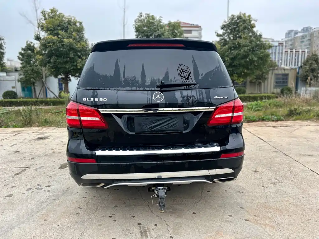 Mercedes-Benz GLS — фото 6