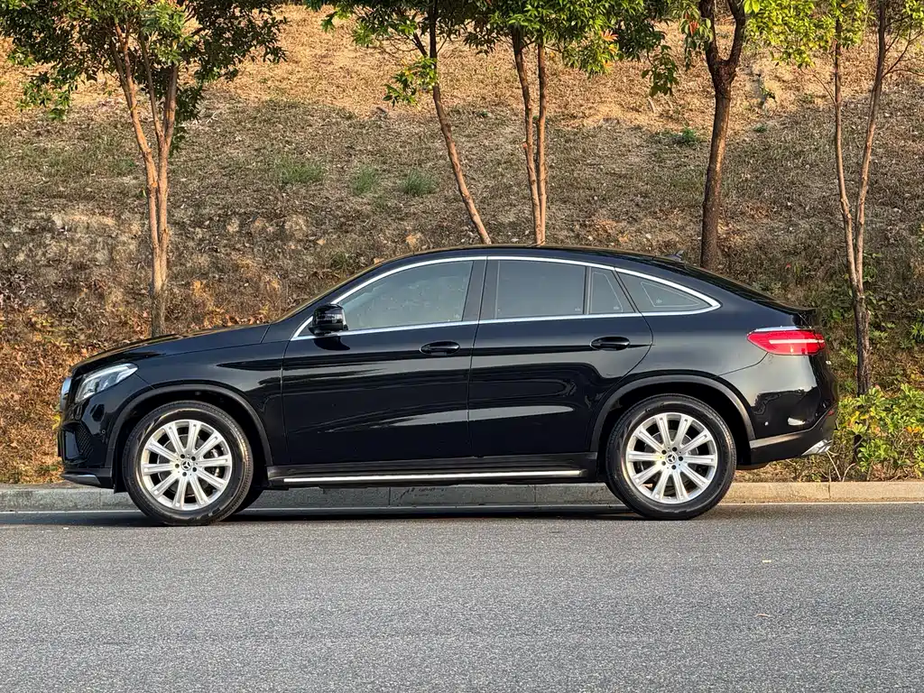 Mercedes-Benz GLE Coupe — фото 6