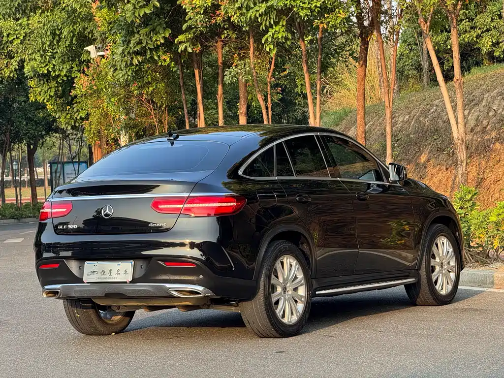 Mercedes-Benz GLE Coupe — фото 9