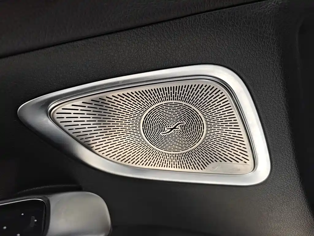 Mercedes-Benz C-Class — фото 14
