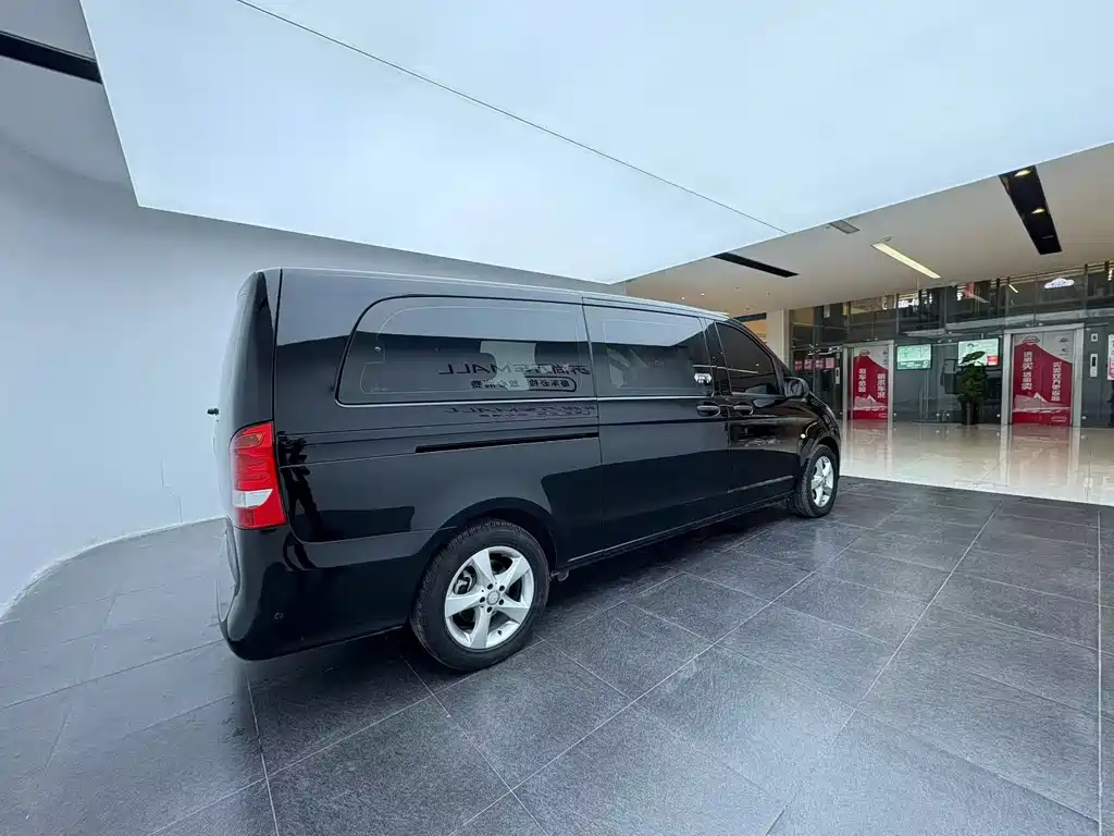 Mercedes-Benz Vito — фото 9