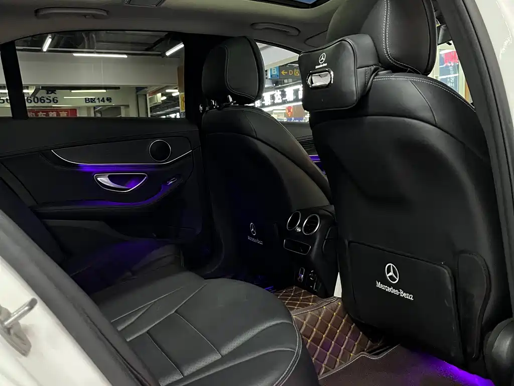 Mercedes-Benz C-Class — фото 13