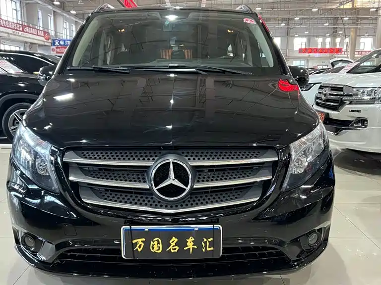 Mercedes-Benz Vito — фото 2