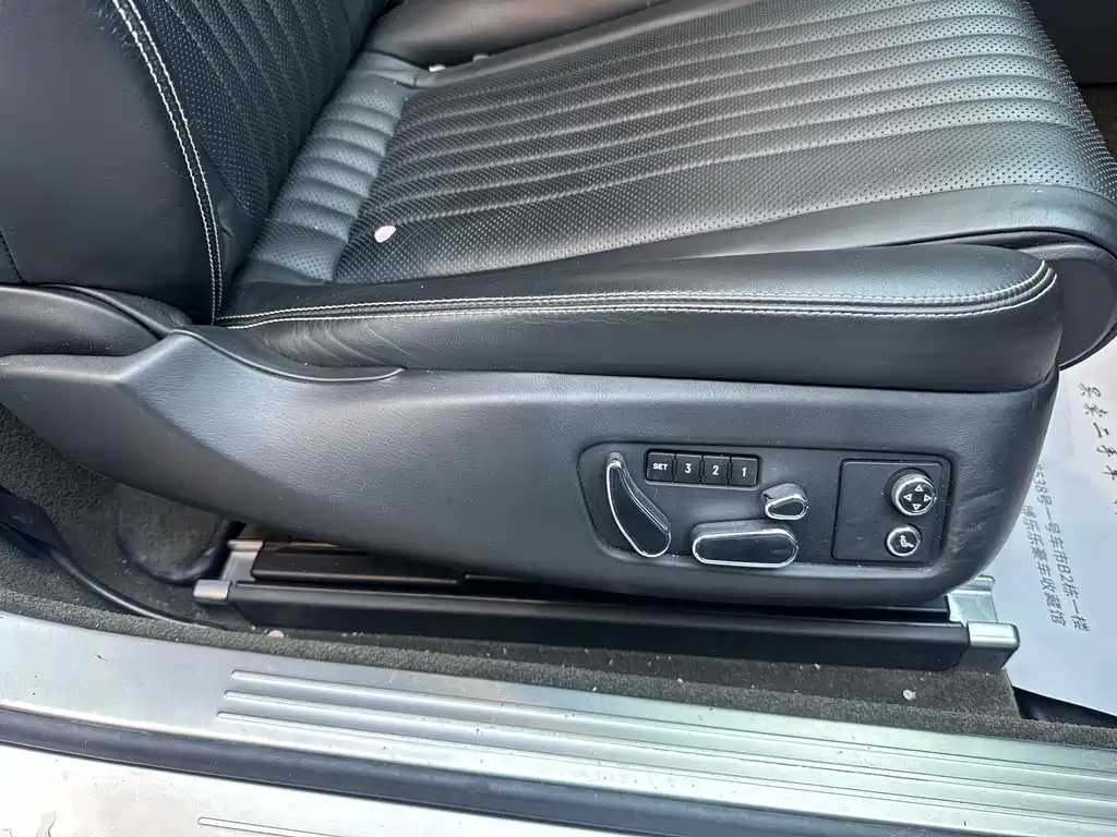 Bentley Continental — фото 11