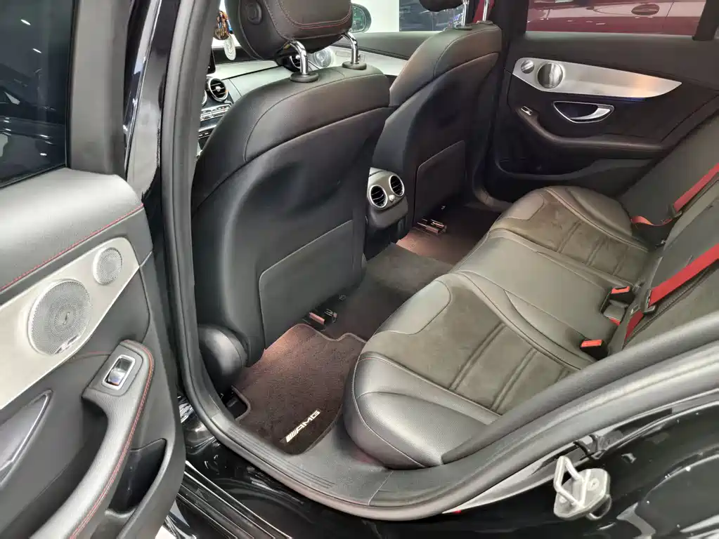Mercedes-Benz C-Class AMG — фото 8