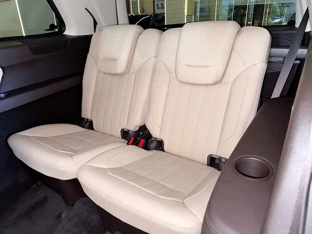 Mercedes-Benz GLS — фото 14
