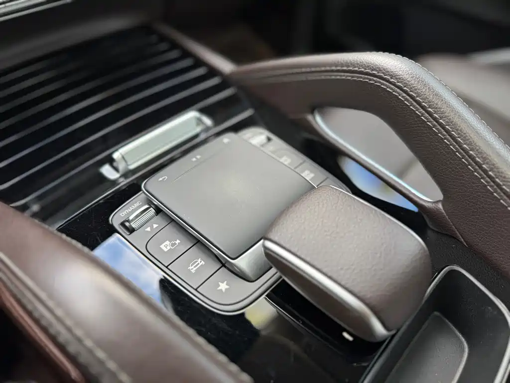Mercedes-Benz GLE (Import) — фото 13