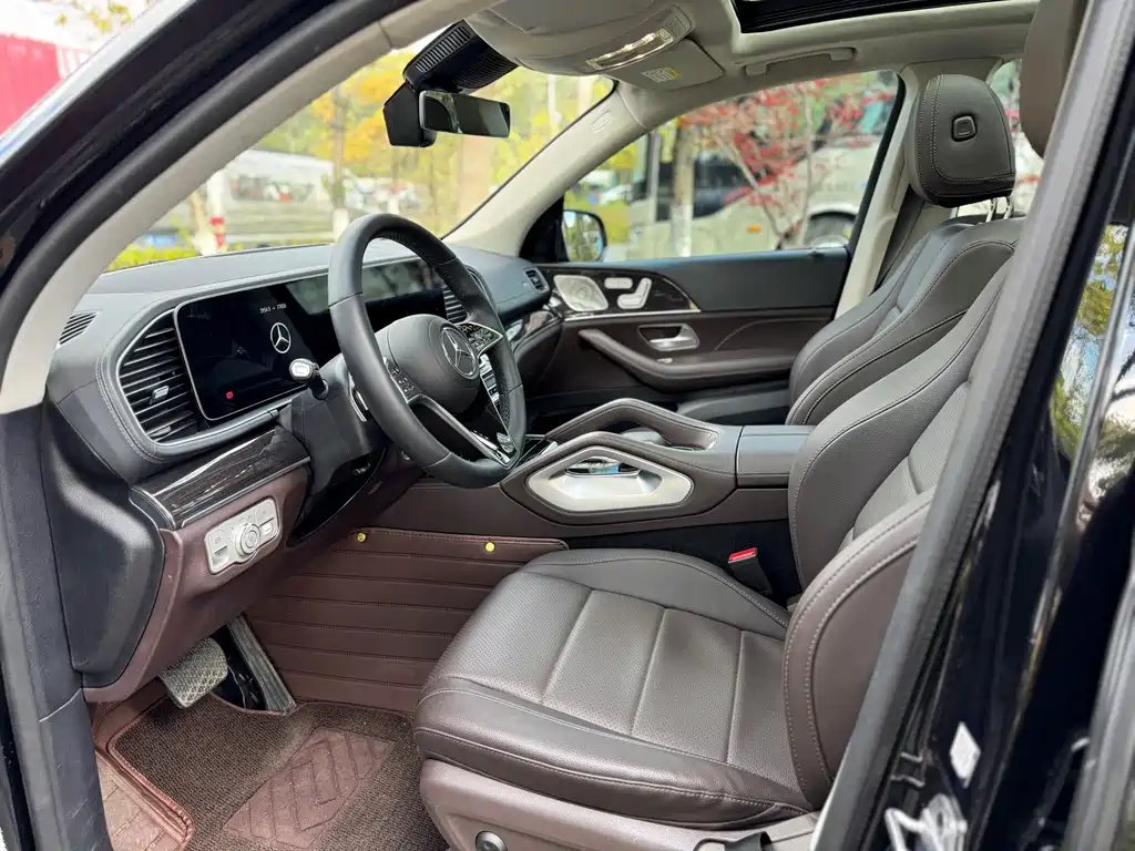 Mercedes-Benz GLE (Import) — фото 7