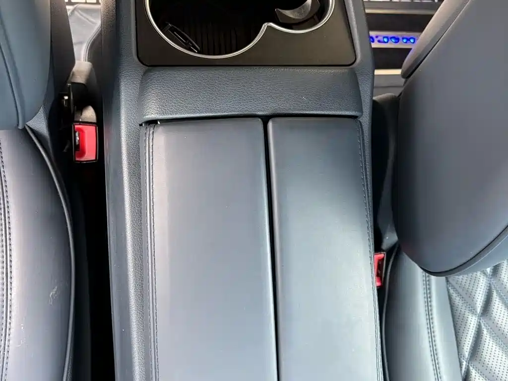 Mercedes-Benz Vito — фото 10