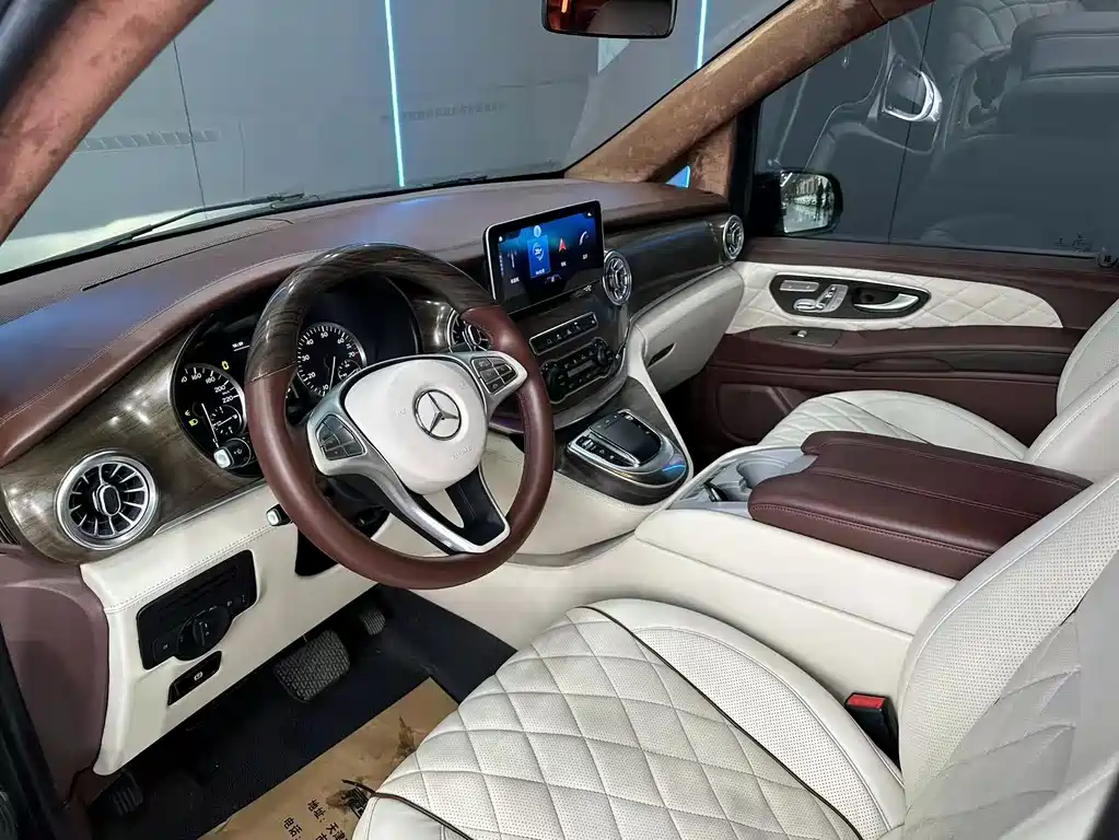 Mercedes-Benz Vito — фото 11