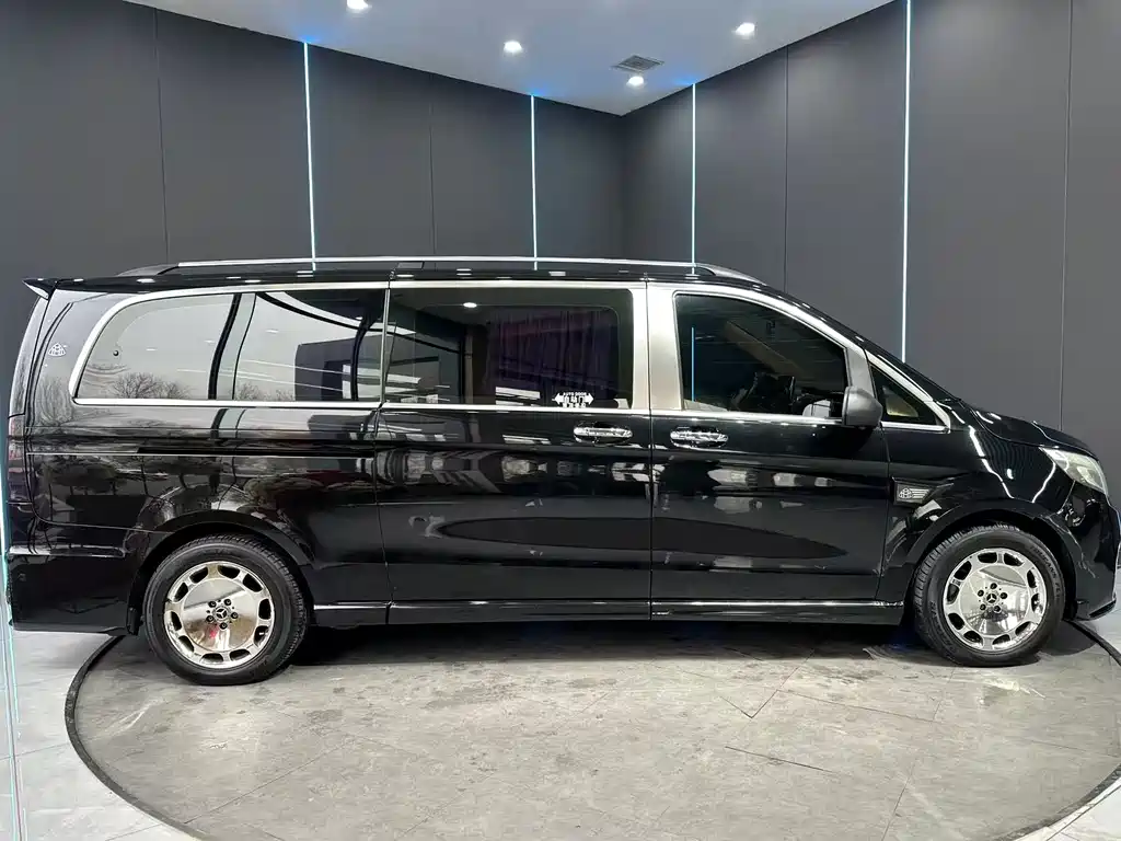 Mercedes-Benz Vito — фото 5