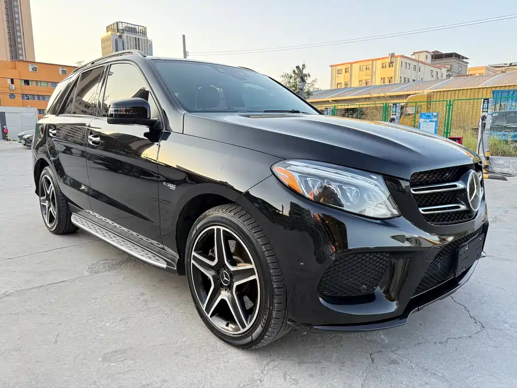 Mercedes-Benz GLE AMG — фото 3