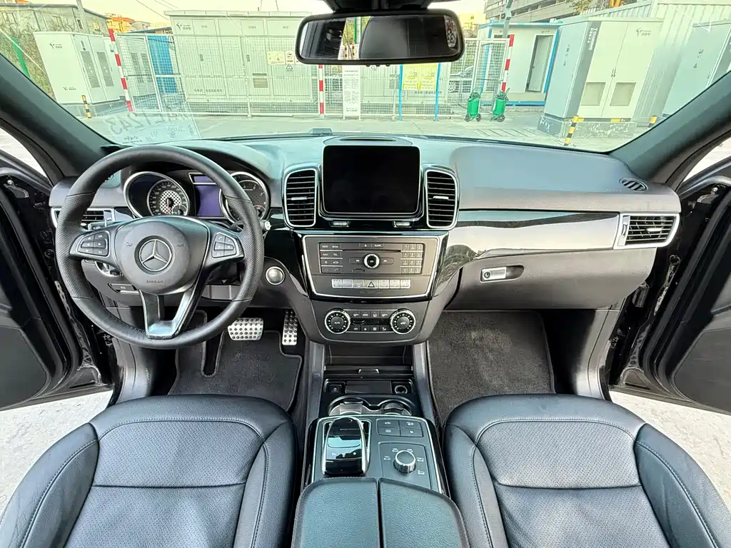 Mercedes-Benz GLE AMG — фото 6