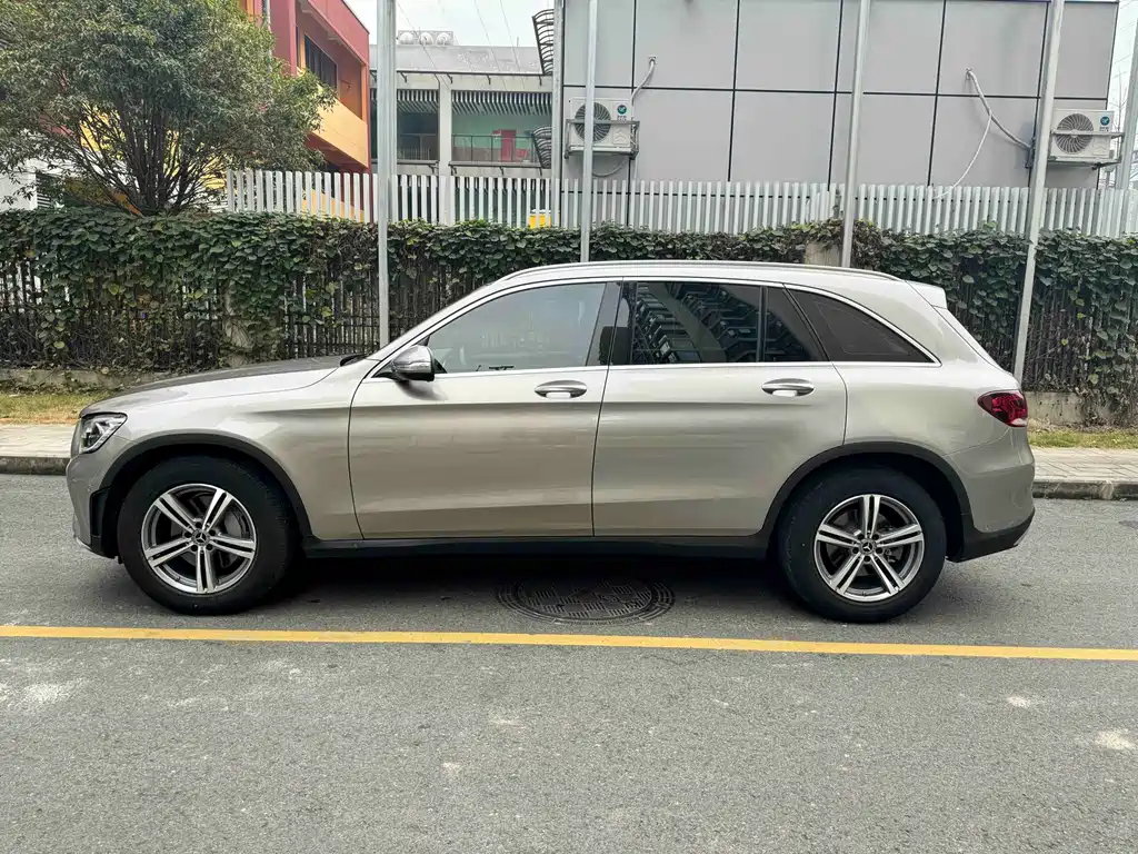 Mercedes-Benz GLC — фото 5