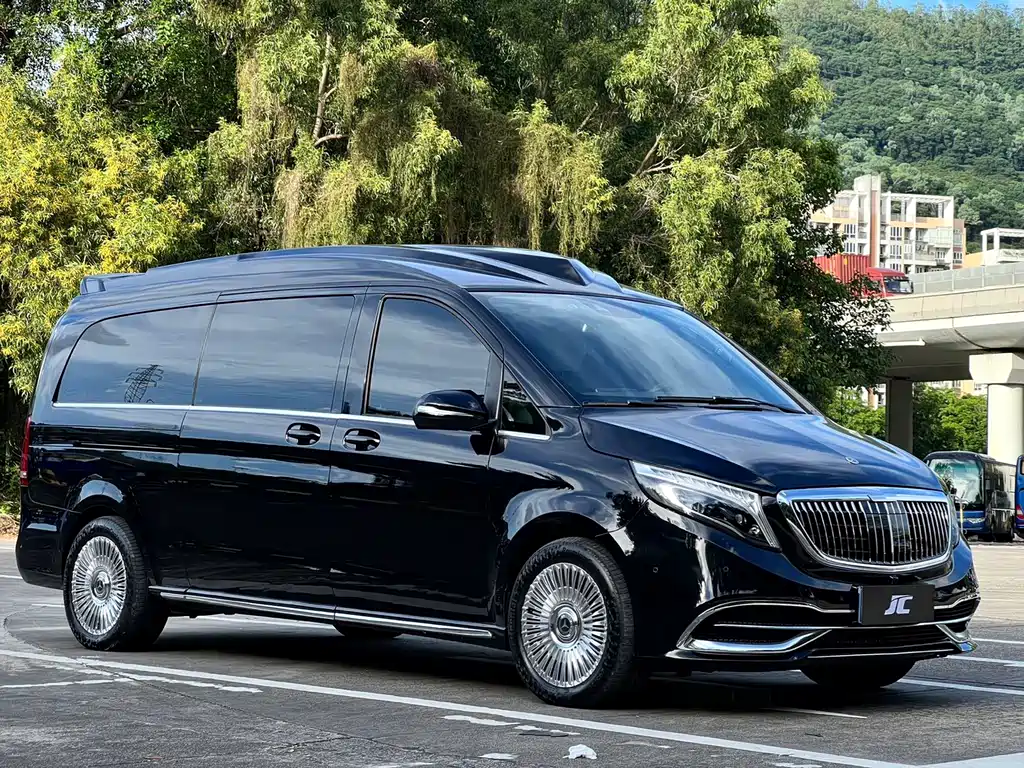 Mercedes-Benz V-Class — фото 3