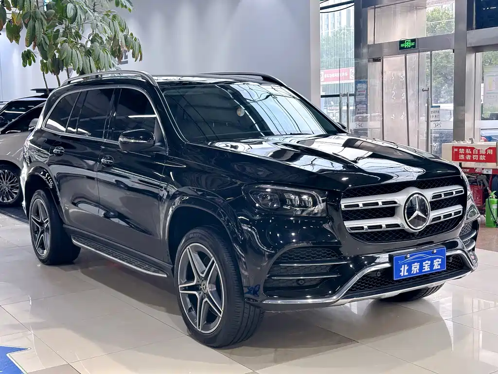 Mercedes-Benz GLS — фото 3