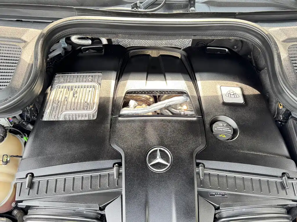 Mercedes-Benz GLS — фото 23