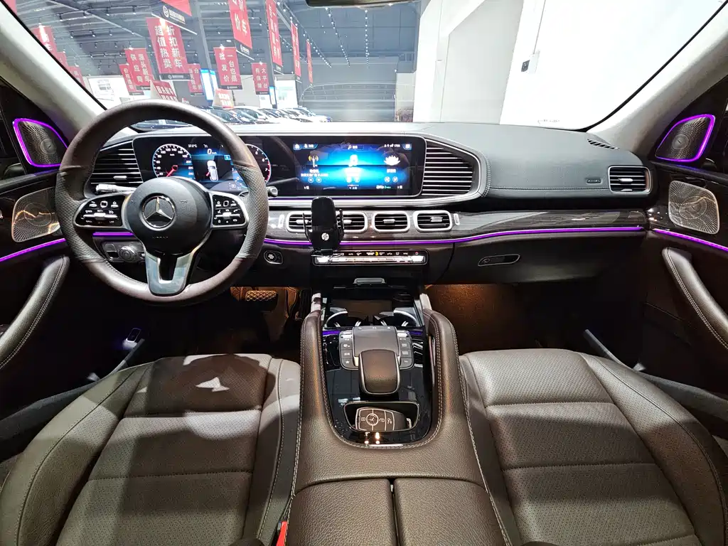 Mercedes-Benz GLE — фото 18
