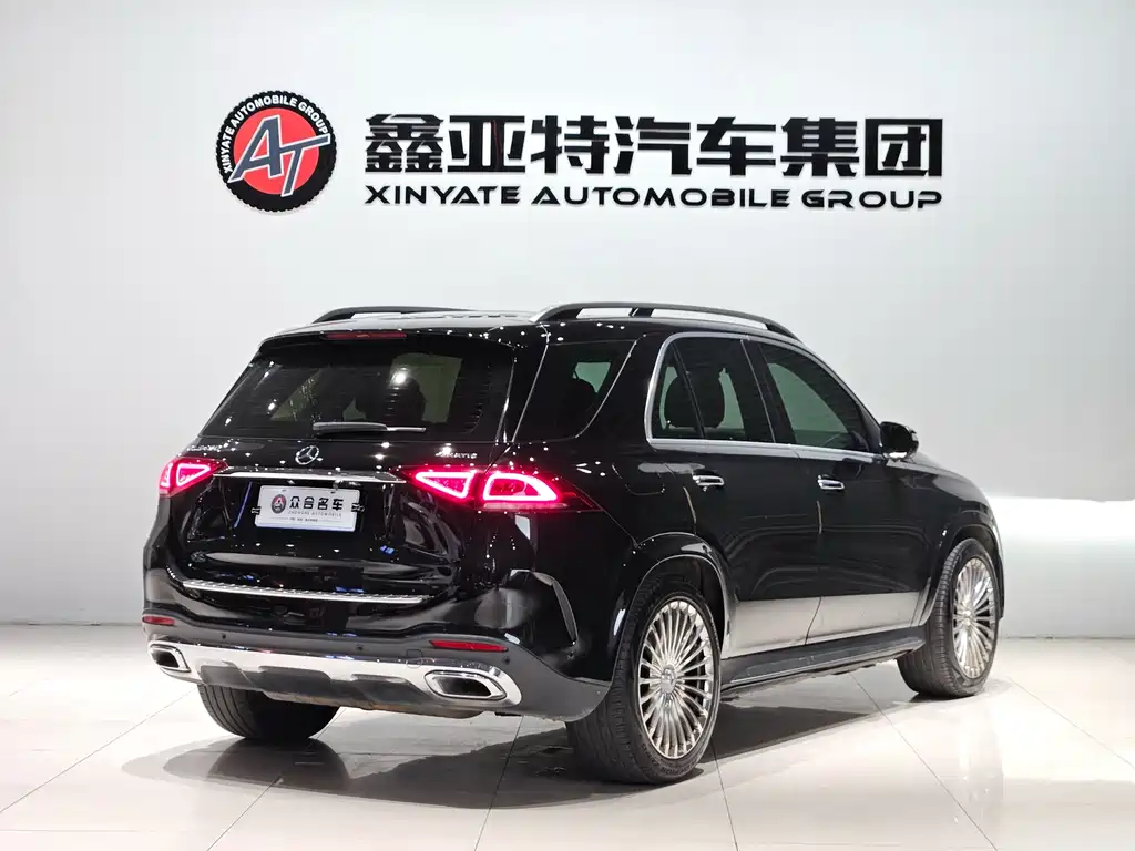 Mercedes-Benz GLE — фото 8