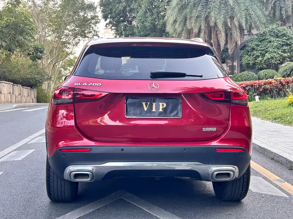 Mercedes-Benz GLA — фото 6