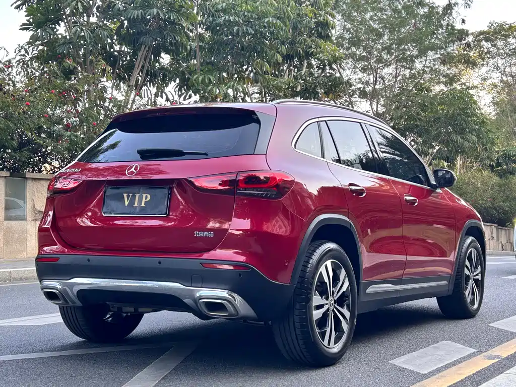 Mercedes-Benz GLA — фото 7