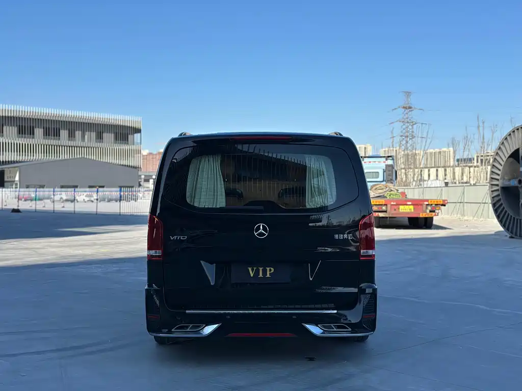 Mercedes-Benz Vito — фото 8