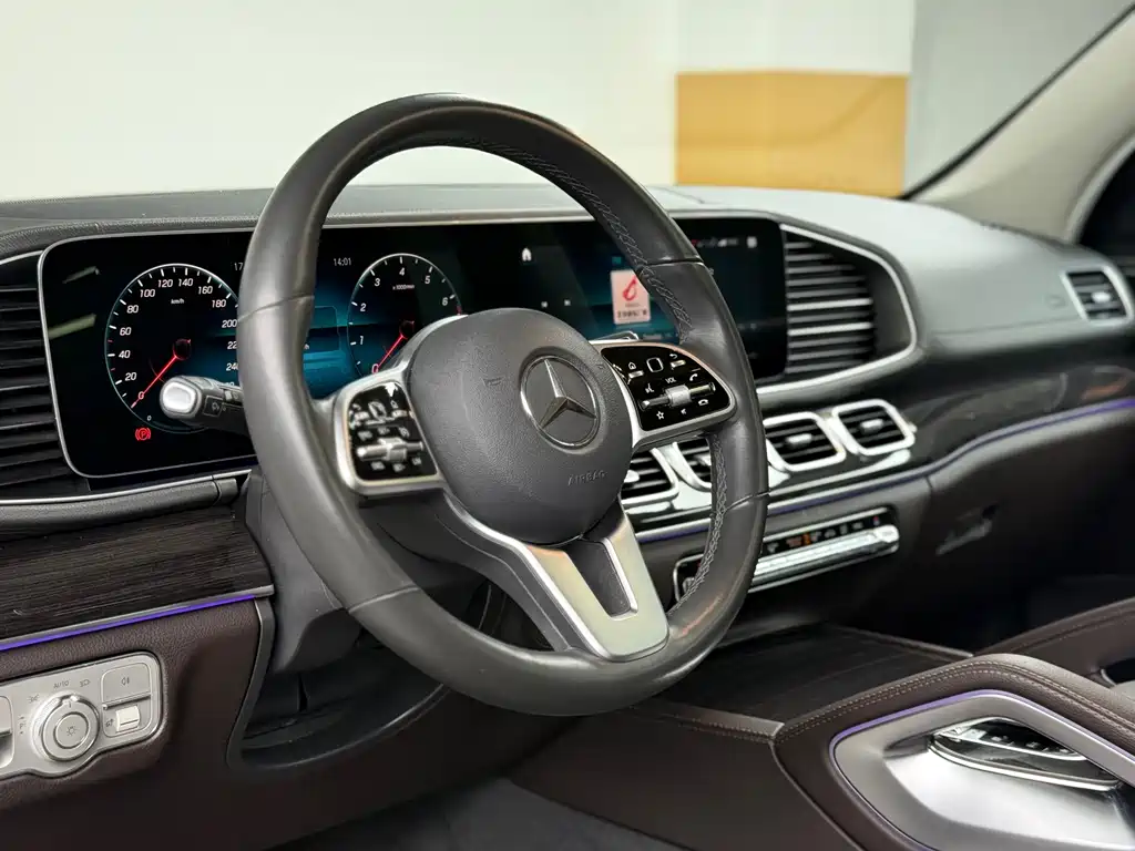 Mercedes-Benz GLE (Import) — фото 5