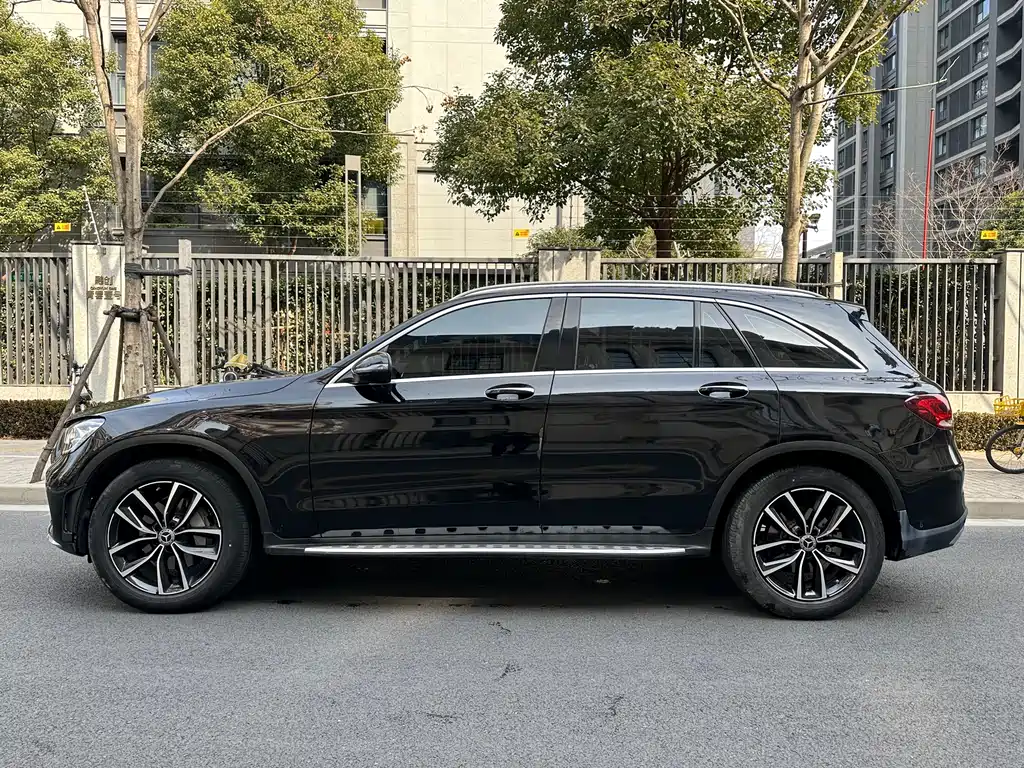 Mercedes-Benz GLC — фото 4