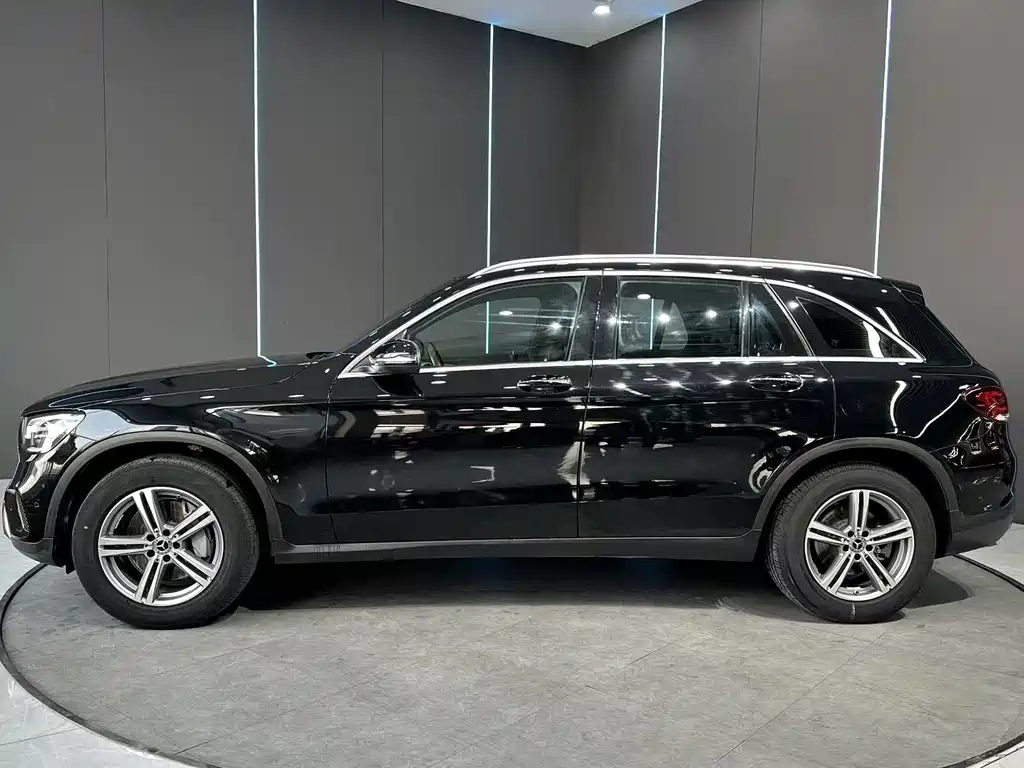 Mercedes-Benz GLC — фото 4