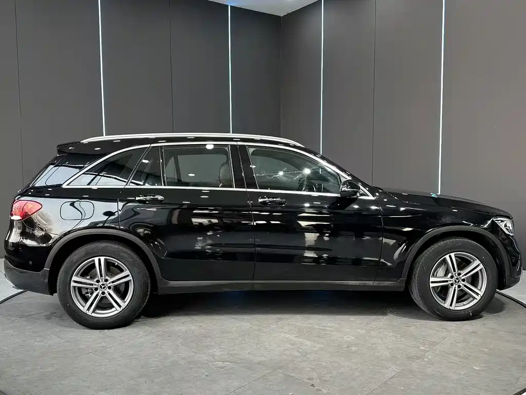 Mercedes-Benz GLC — фото 5