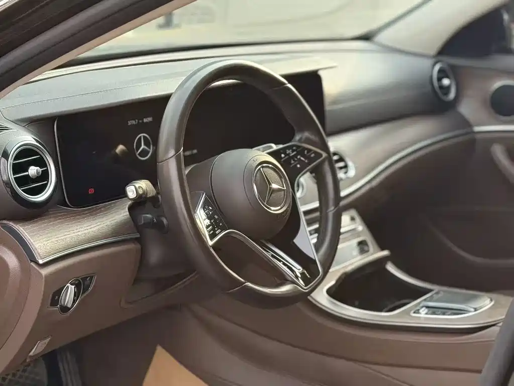 Mercedes-Benz E-Class New Energy — фото 5