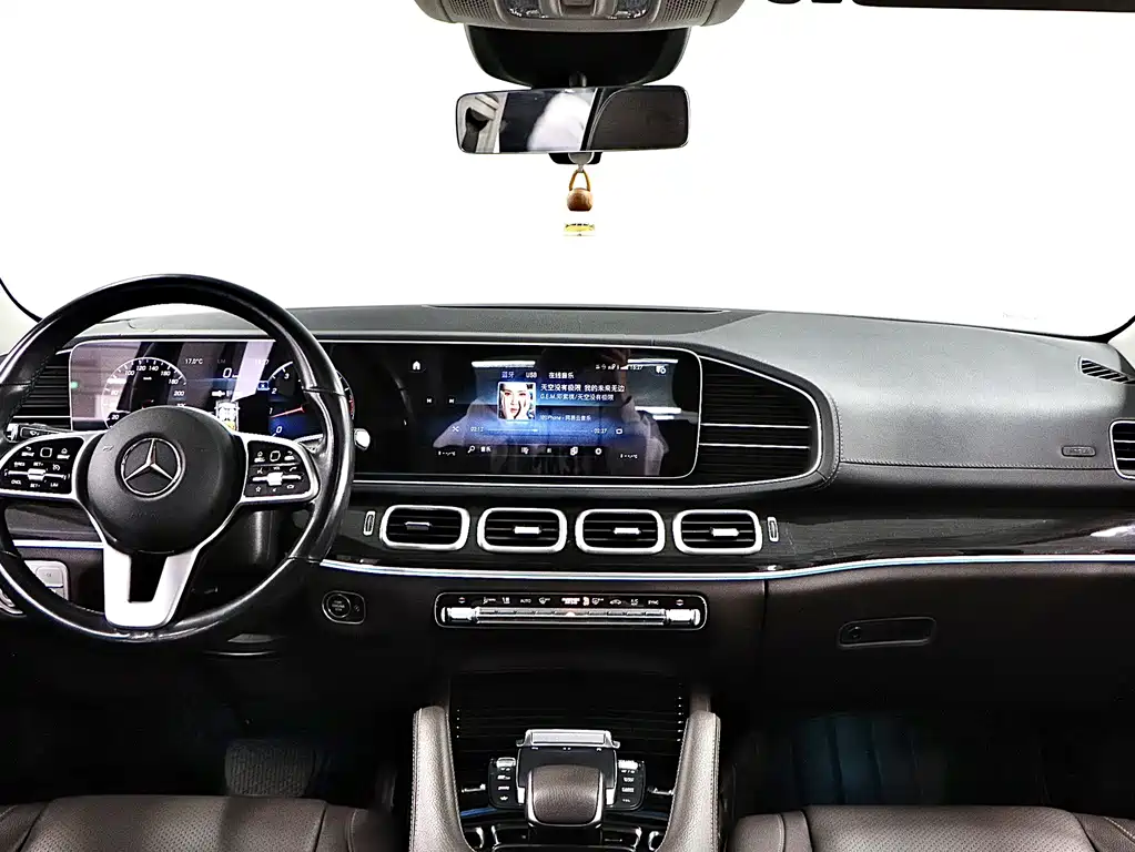 Mercedes-Benz GLE — фото 19